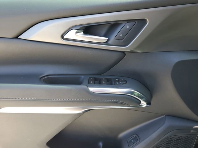 New 2026 Chevrolet Traverse LT image 9