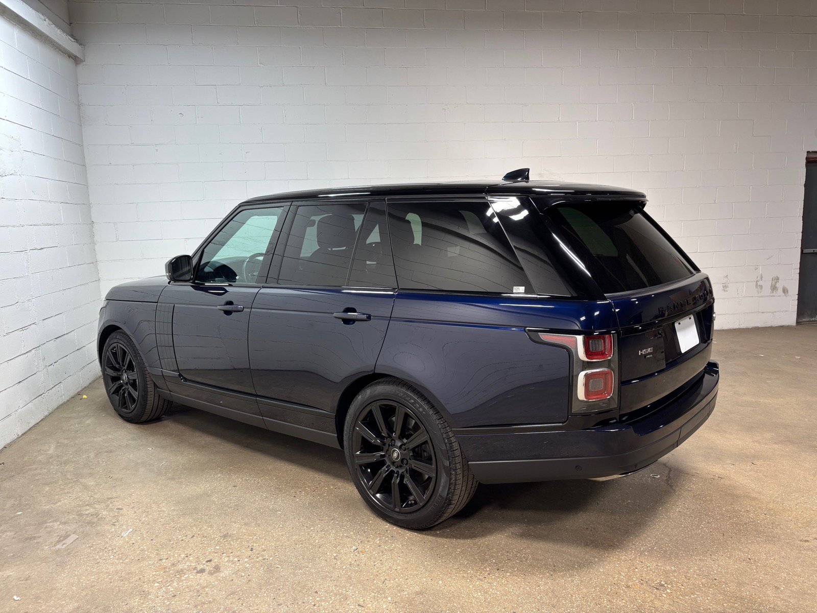 Used 2021 Land Rover Range Rover Westminster Edition image 10