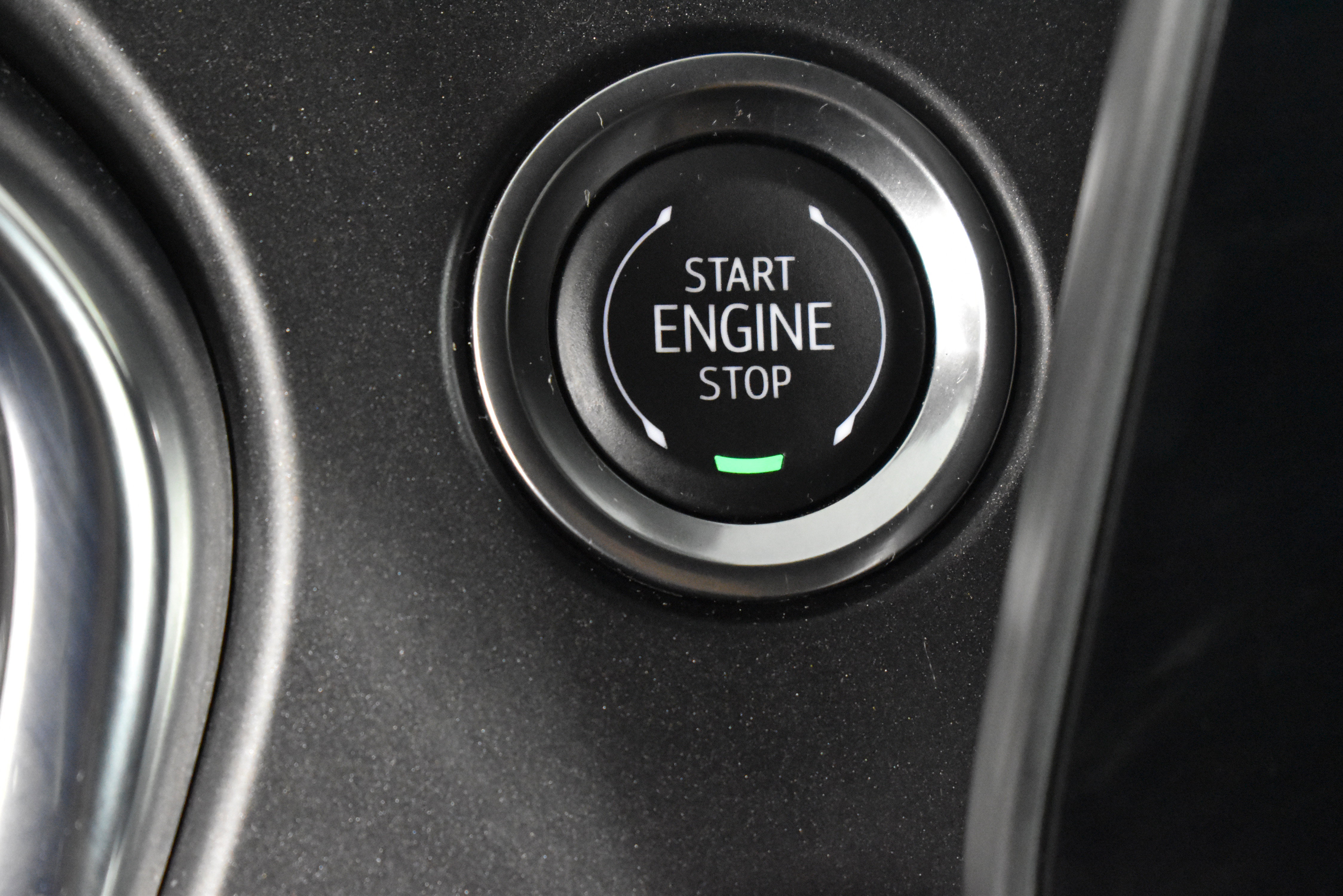 Used 2025 Chevrolet Blazer LT image 25