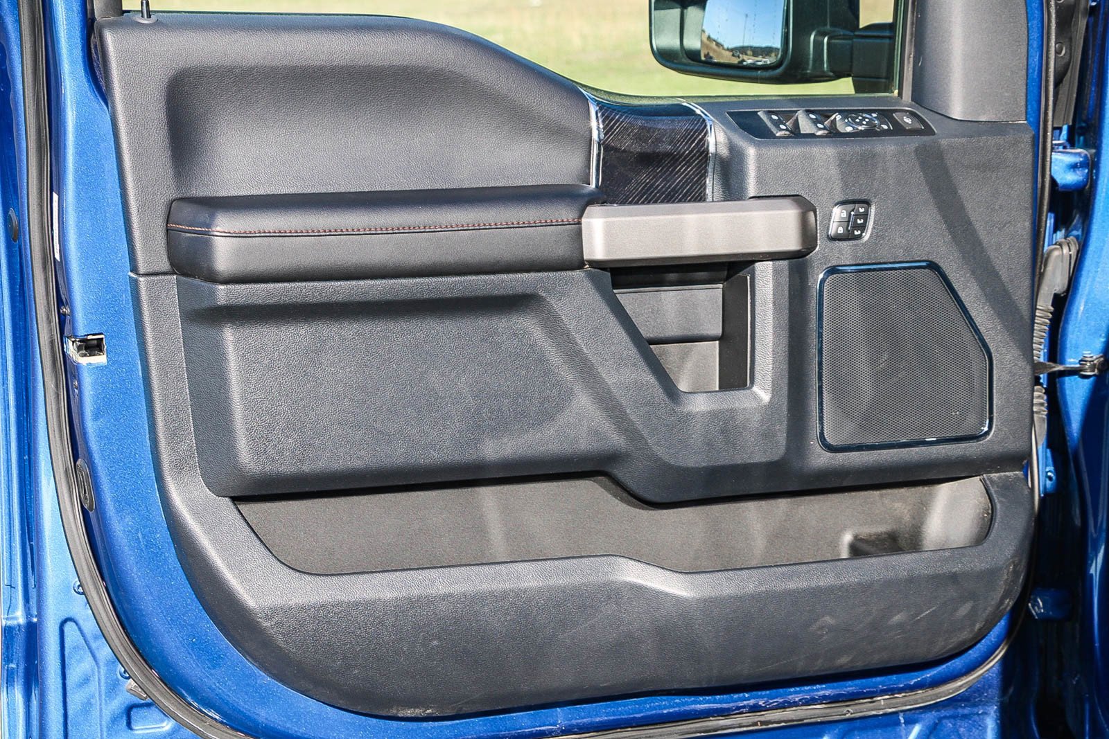 Used 2022 Ford F250 Platinum image 18