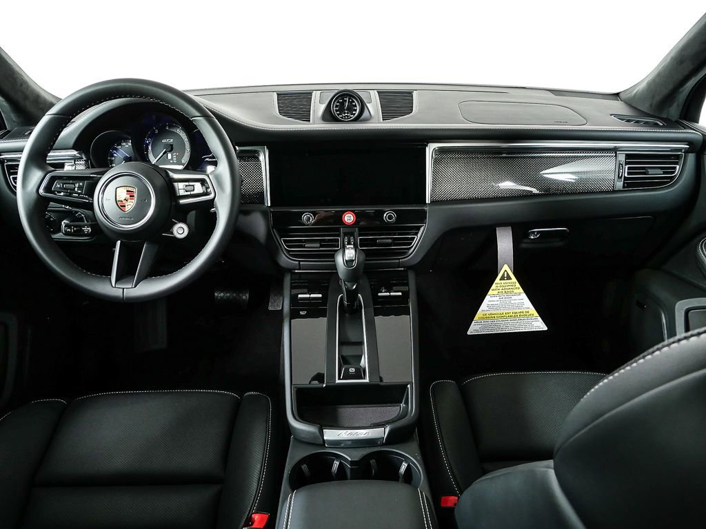 New 2026 Porsche Macan GTS image 22