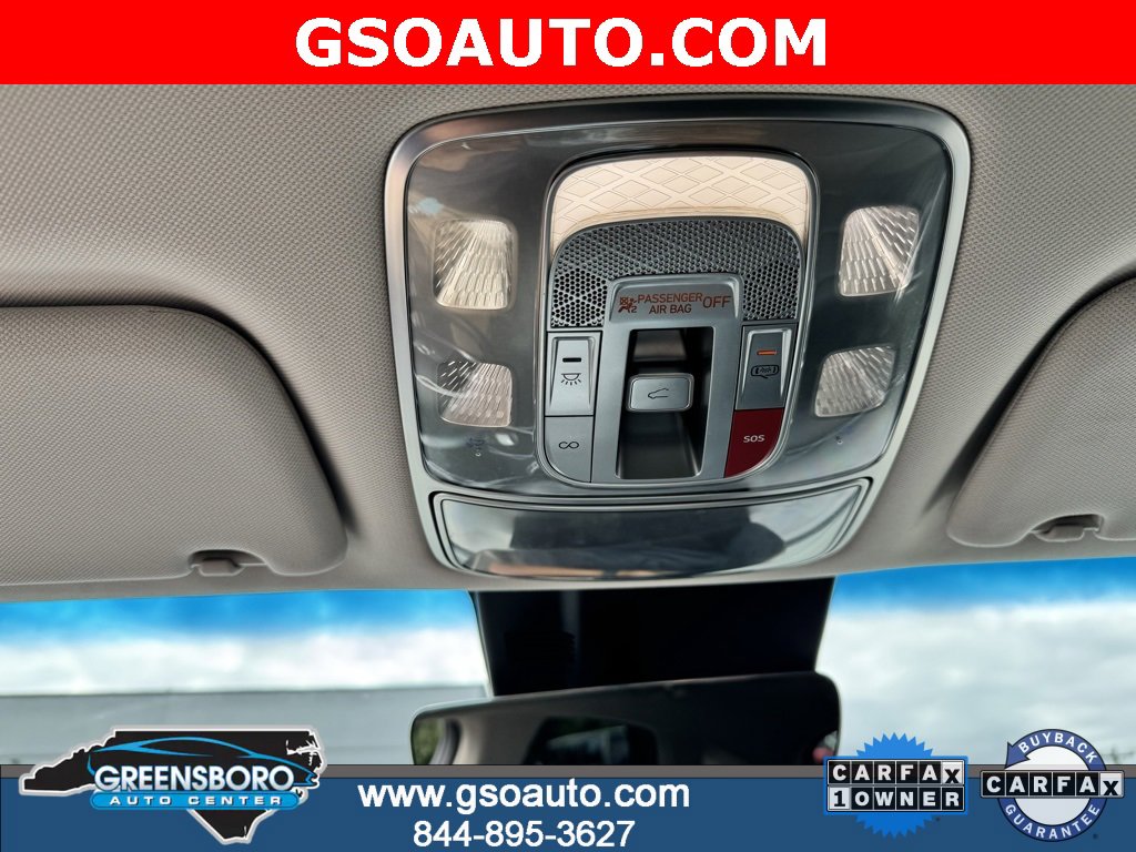 Used 2022 Genesis GV70 2.5T w/ Select Package image 37