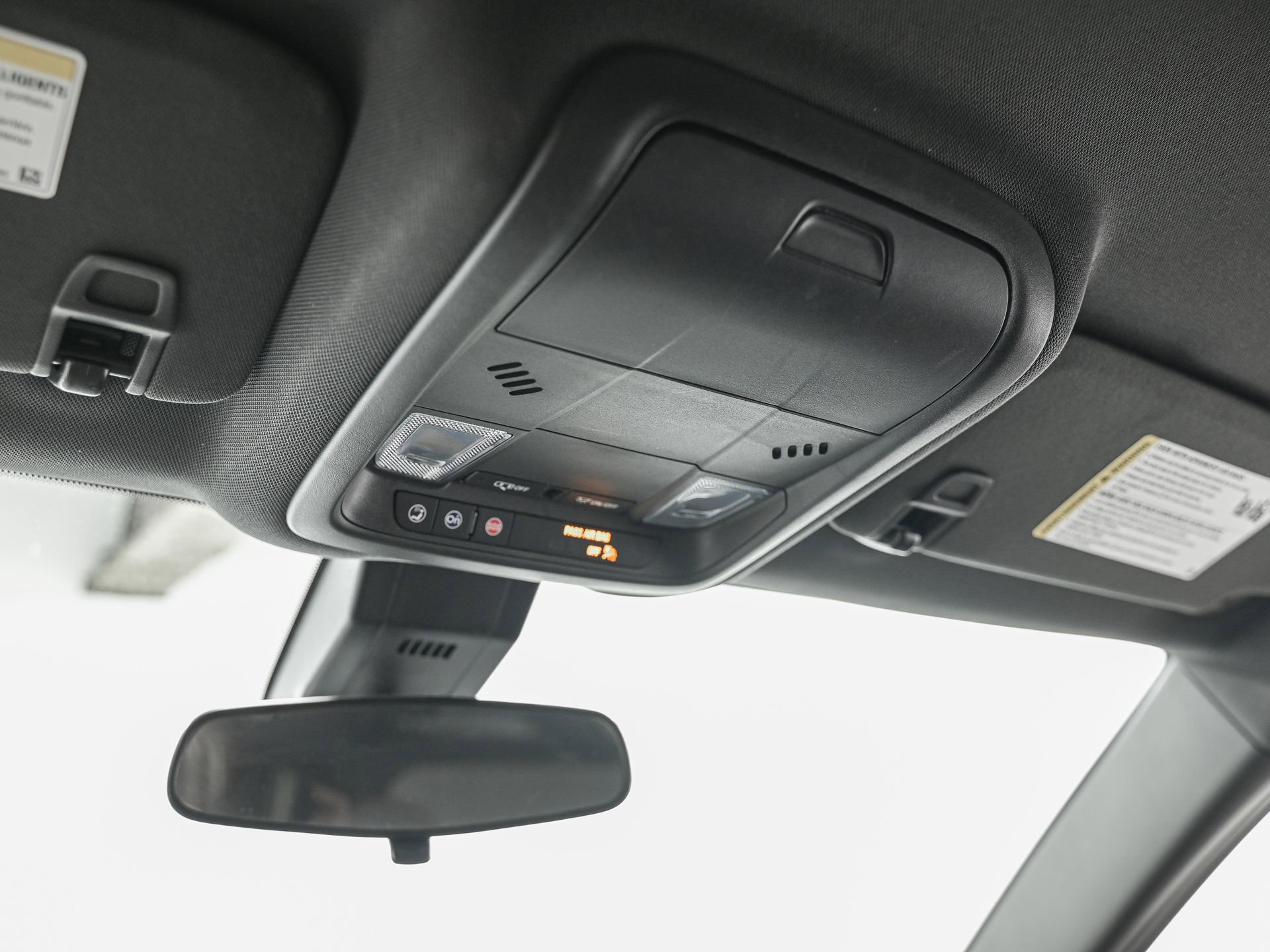 Used 2023 Chevrolet Equinox RS w/ RS Leather Package image 23