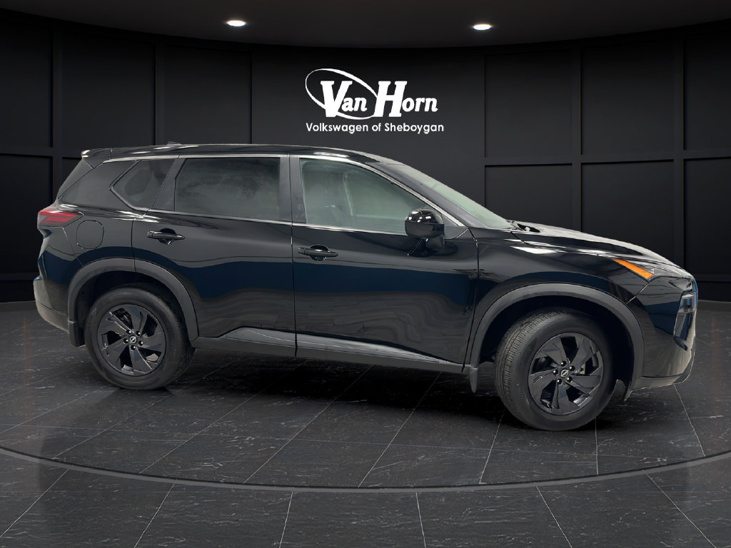 Used 2026 Nissan Rogue SV w/ Cold Weather Package AWD/4WD image 8