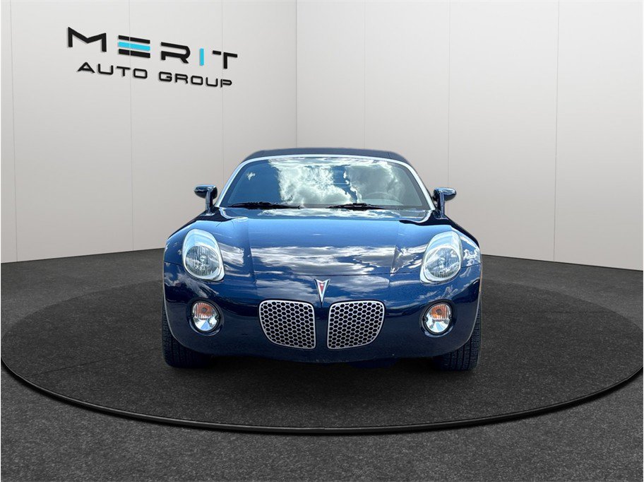 Used 2007 Pontiac Solstice Convertible w/ Preferred Package RWD image 3