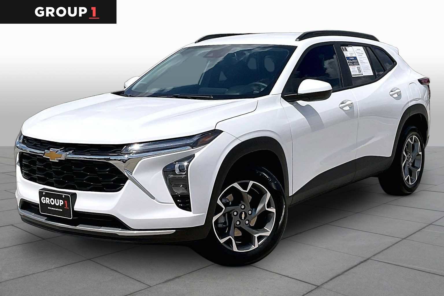 Used 2026 Chevrolet Trax LT w/ Driver Confidence Package FWD image 1