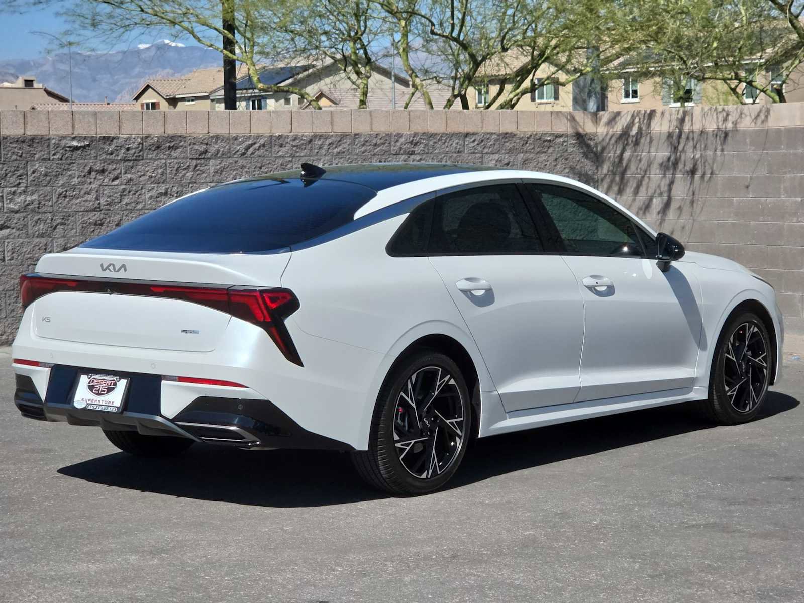 Used 2025 Kia K5 GT-Line w/ GT-Line Premium Package image 9