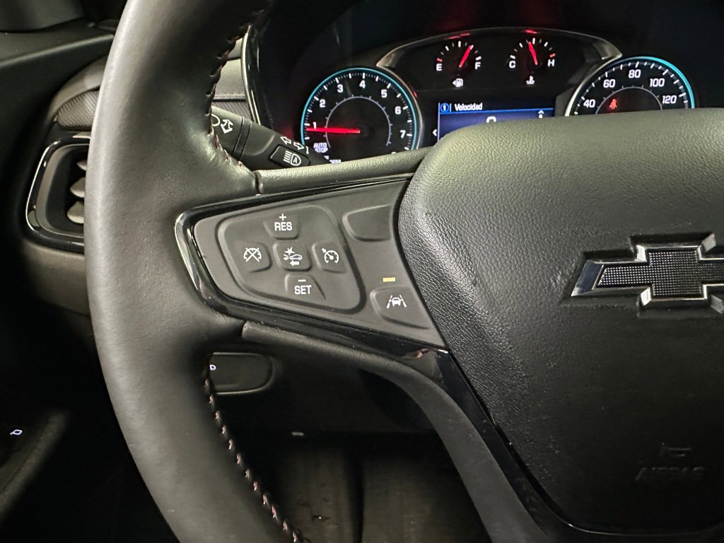 Certified 2022 Chevrolet Equinox RS w/ LPO, Floor Liner Package image 9