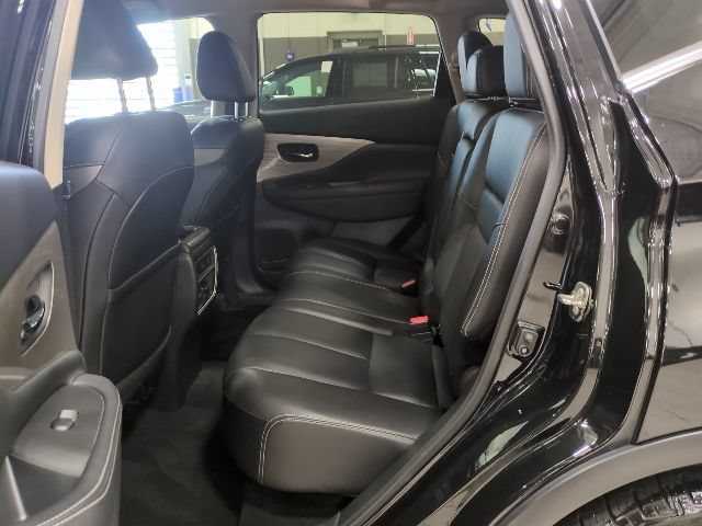 Used 2018 Nissan Murano SL w/ Midnight Edition Package AWD/4WD image 16