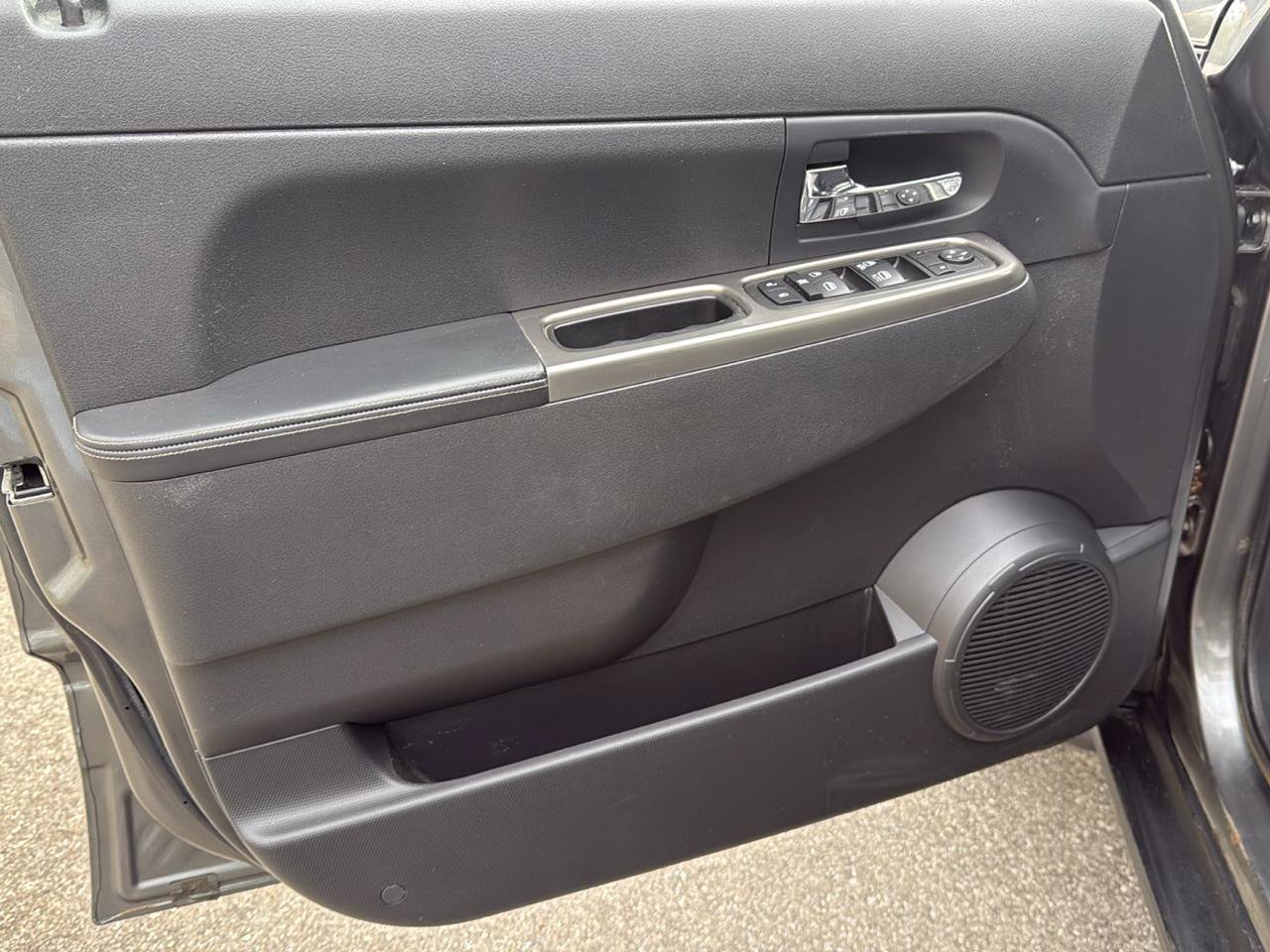 Used 2012 Jeep Liberty Limited Jet w/ Comfort/Convenience Group AWD/4WD image 13