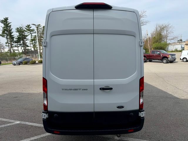 Used 2025 Ford Transit 250 148 High Roof Extended w/ Load Area Protection Package RWD image 5