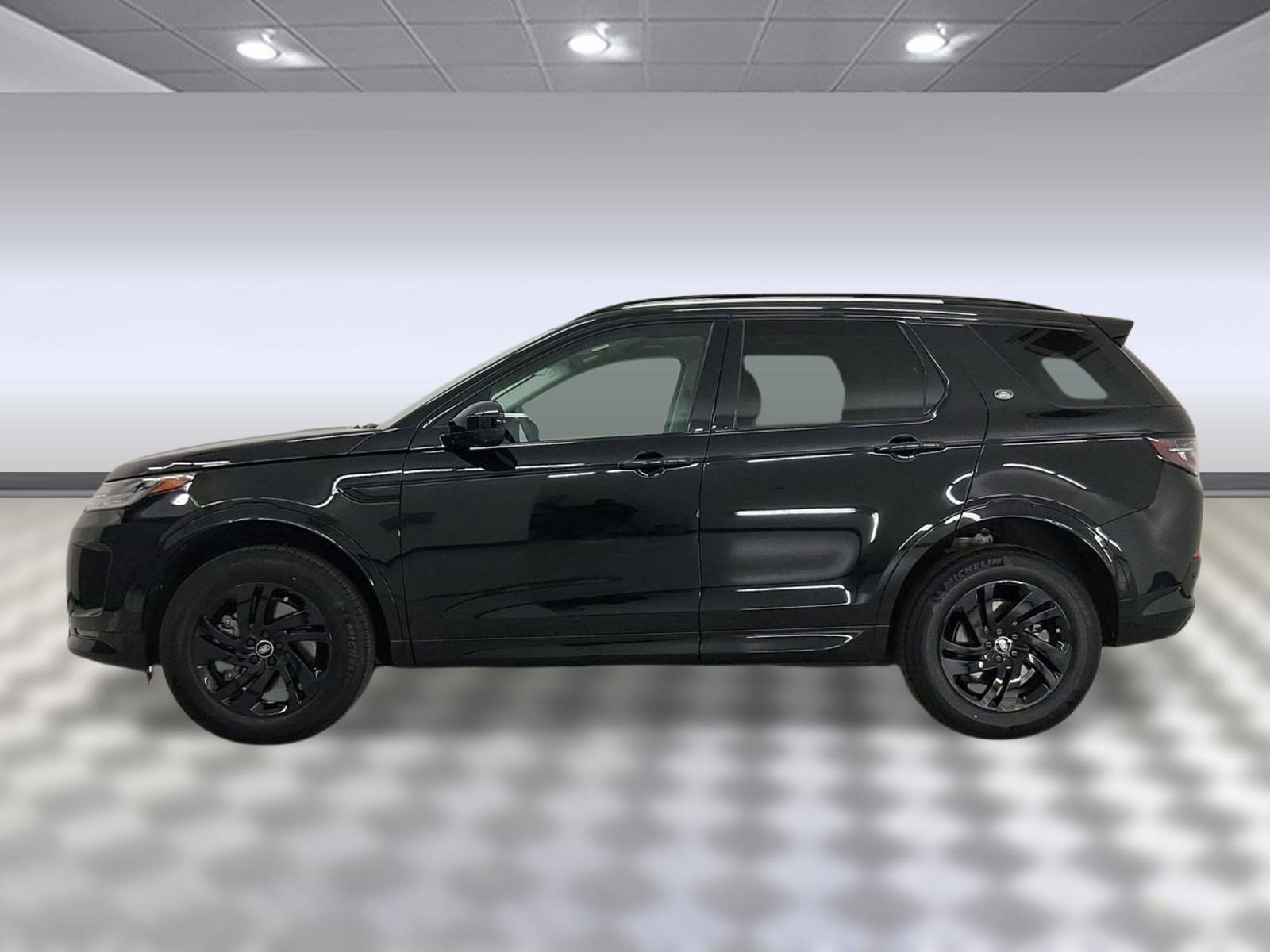 Certified 2025 Land Rover Discovery Sport S AWD/4WD image 2