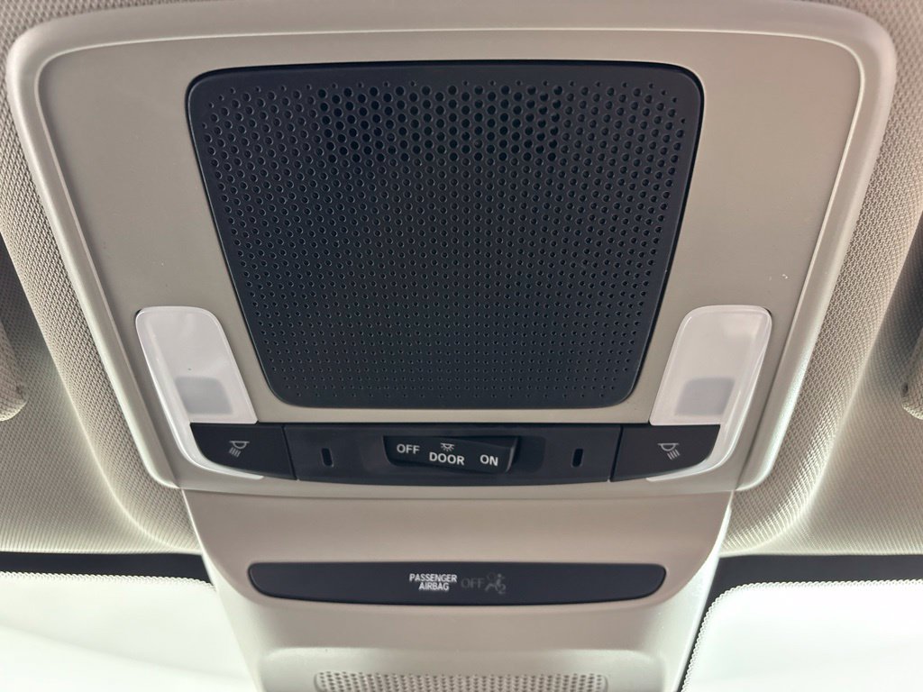 Used 2027 Honda HR-V LX image 25