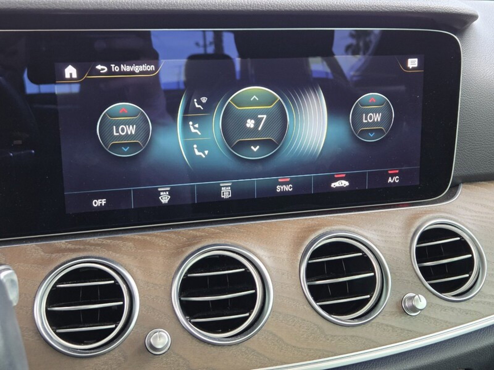 Certified 2022 Mercedes-Benz E 350 Sedan image 31
