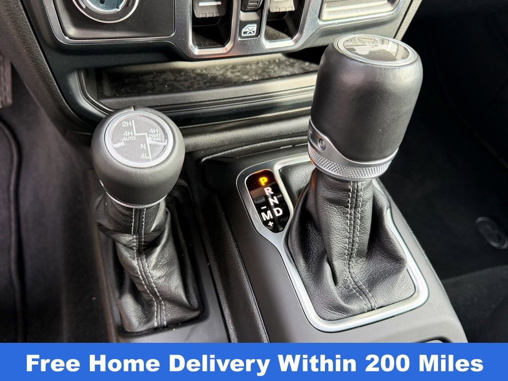 Used 2024 Jeep Wrangler Unlimited Sahara w/ Technology Group image 27