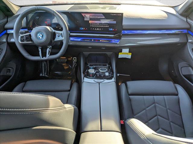 Used 2026 BMW i5 eDrive40 w/ M Sport Package image 15