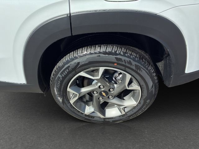 New 2026 Chevrolet Trax LT FWD image 8