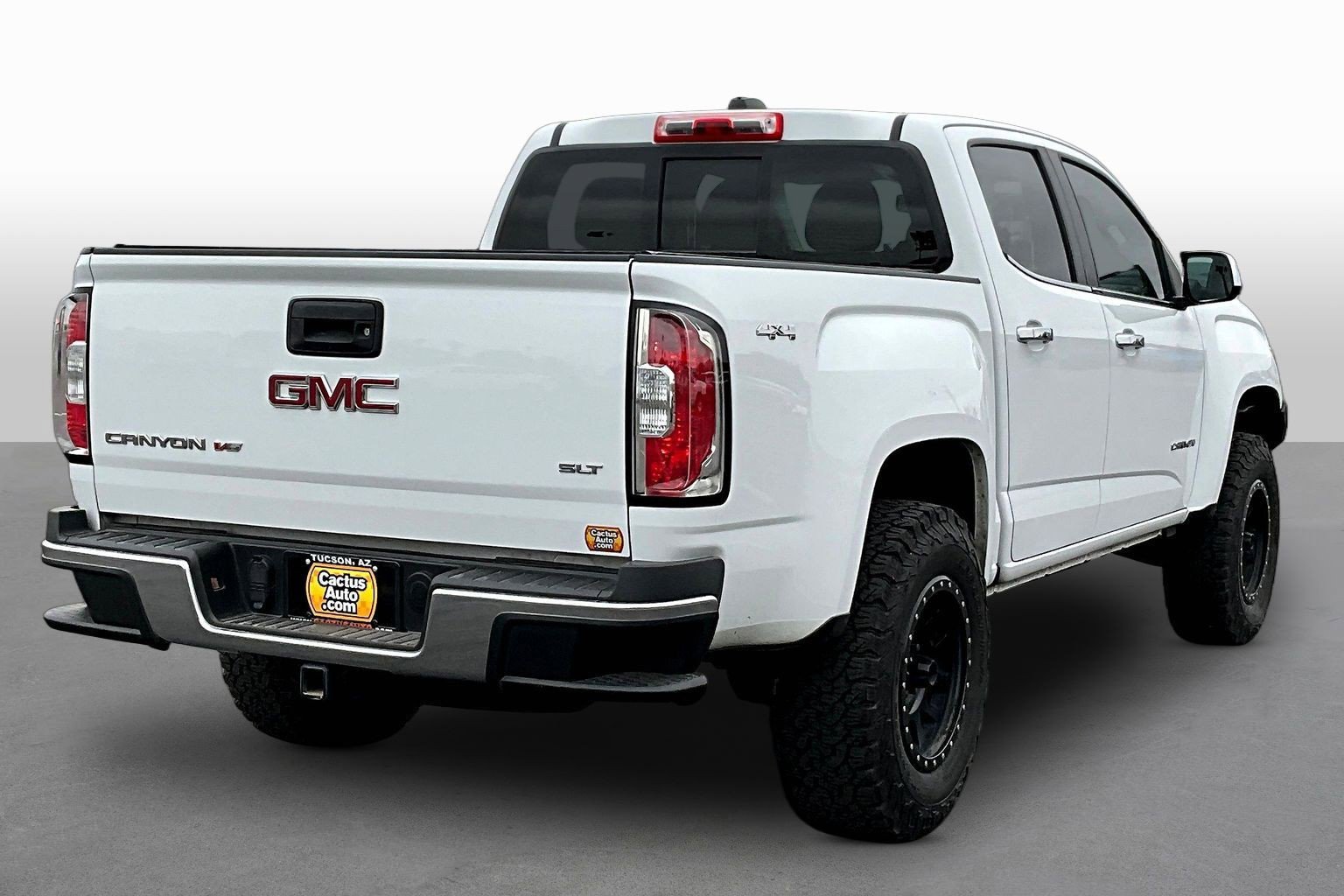 Used 2018 GMC Canyon SLT w/ Driver Alert Package AWD/4WD image 2