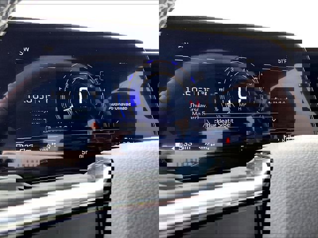 New 2026 Chevrolet Traverse LT w/ Driver Confidence Package image 21