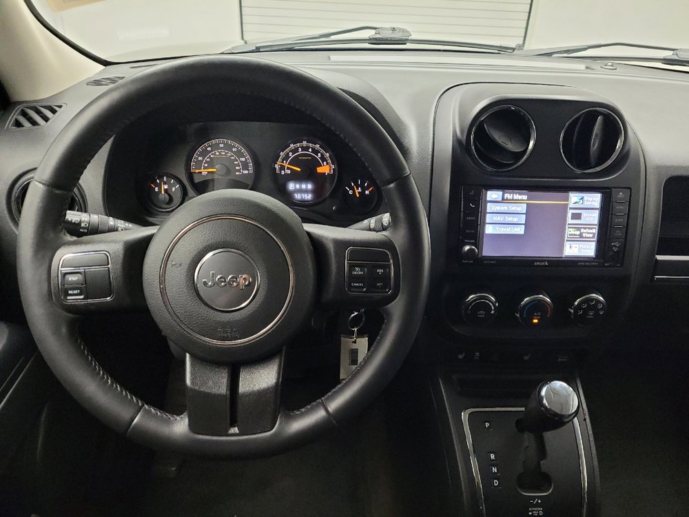 Used 2017 Jeep Patriot High Altitude AWD/4WD image 22
