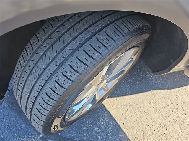 Certified 2022 Buick Encore GX Essence w/ Advanced Technology Package image 33