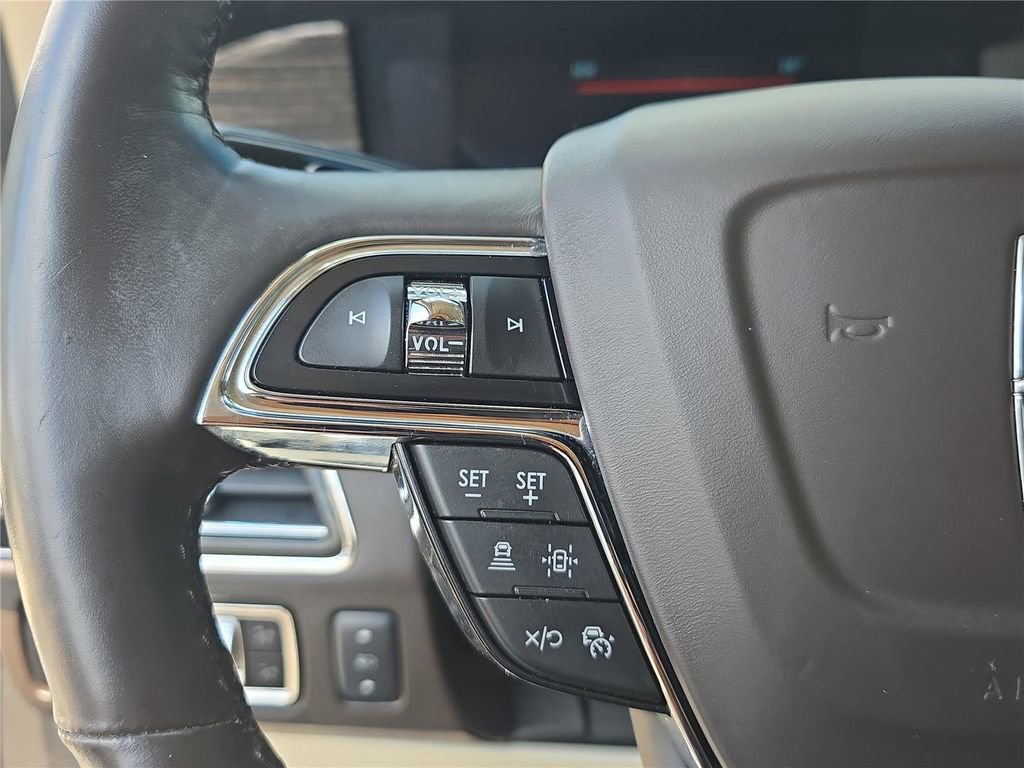 Certified 2023 Lincoln Navigator Black Label AWD/4WD image 23