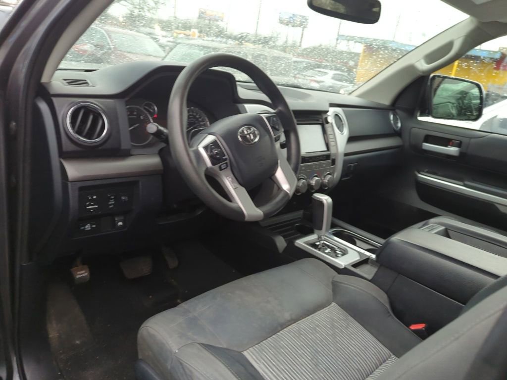 Used 2016 Toyota Tundra SR5 w/ TRD Off Road Package image 7