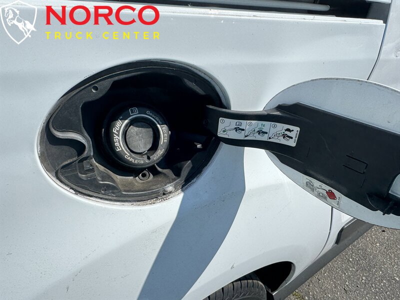 Used 2016 Ford Transit Connect XL image 18