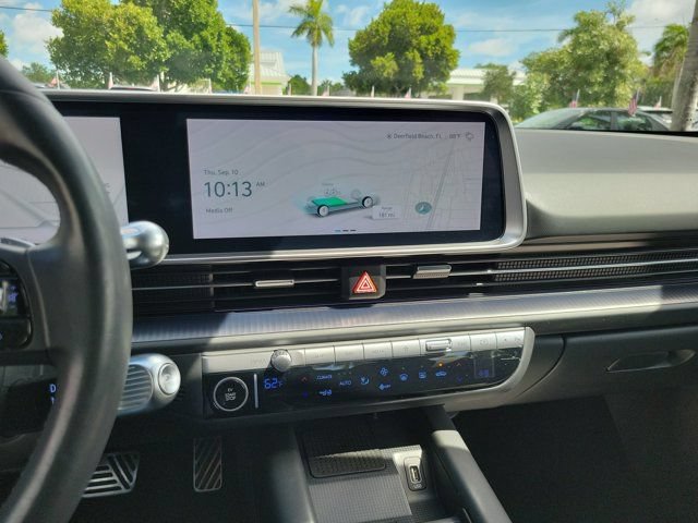 Certified 2023 Hyundai Ioniq 6 Limited RWD image 26