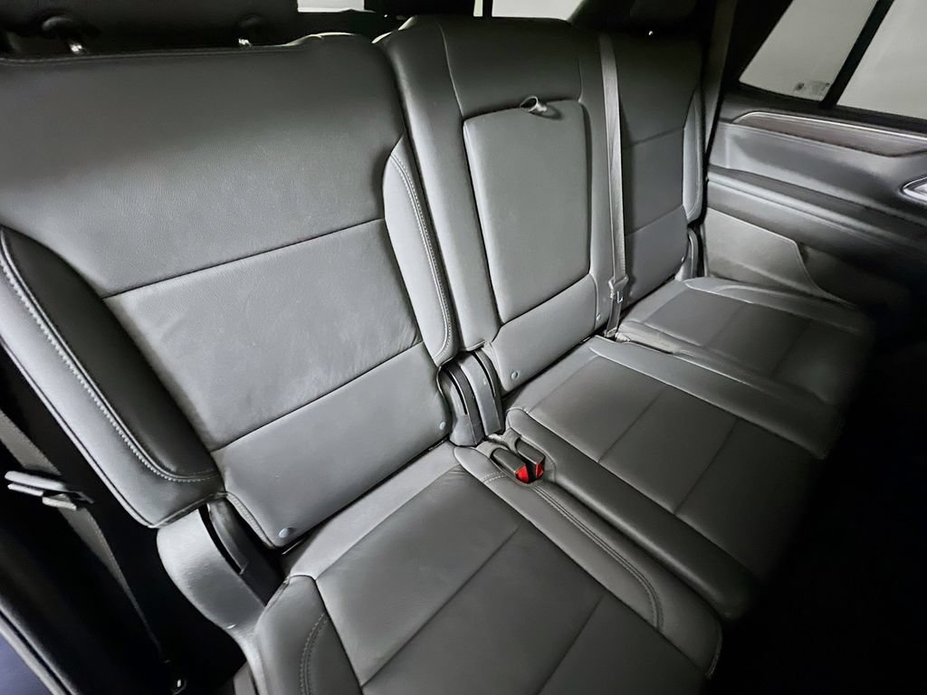 Used 2023 Chevrolet Tahoe LT AWD/4WD image 29