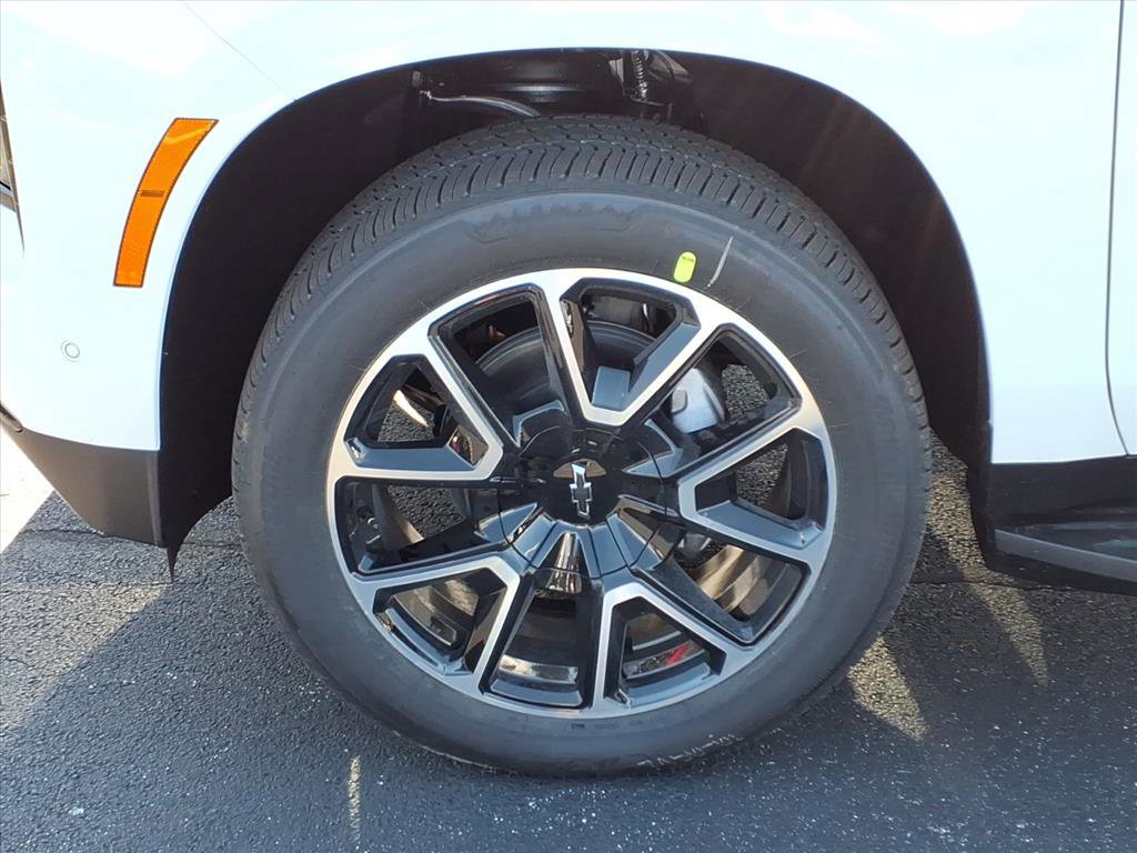 New 2026 Chevrolet Suburban RST w/ RST Capability Package image 22