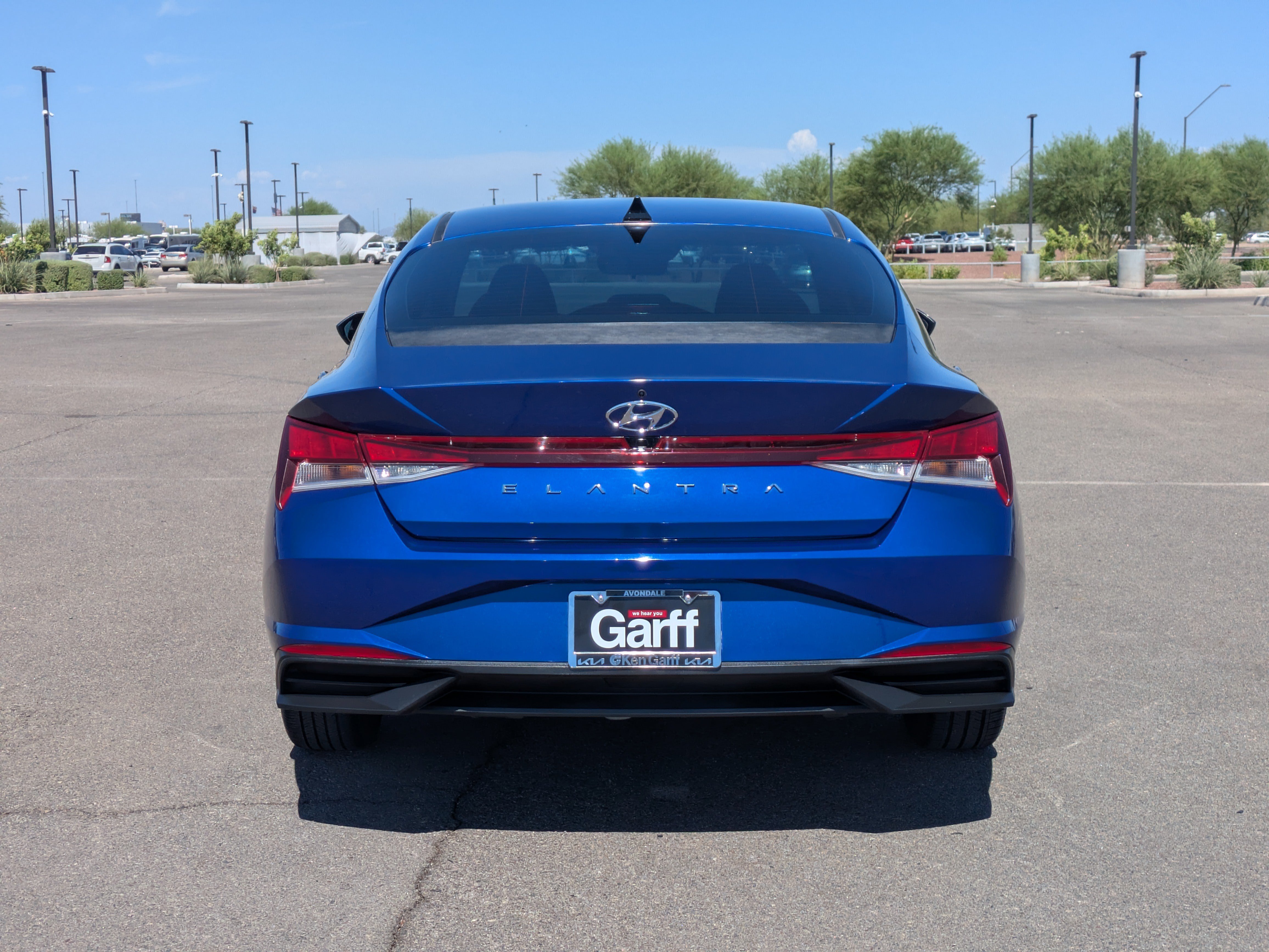 Used 2023 Hyundai Elantra SEL FWD image 4