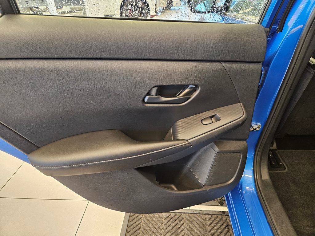 Used 2024 Nissan Sentra SV image 24