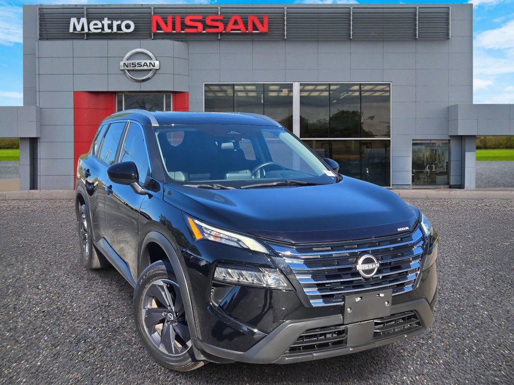 Used 2024 Nissan Rogue SV w/ SV Premium Package