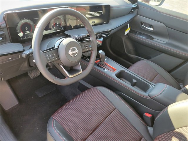 New 2026 Nissan Kicks SR w/ Cold Weather Package image 13