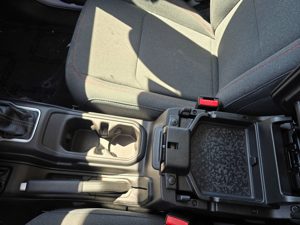 Certified 2026 Jeep Wrangler Unlimited Rubicon image 25