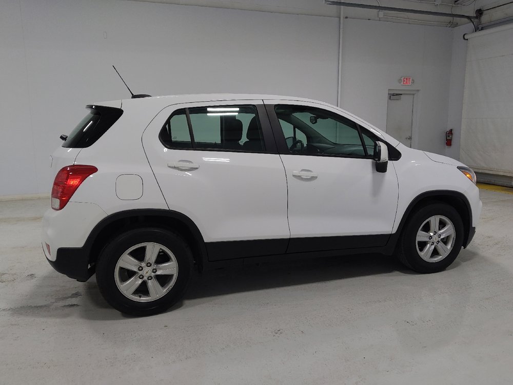 Used 2021 Chevrolet Trax LS image 10