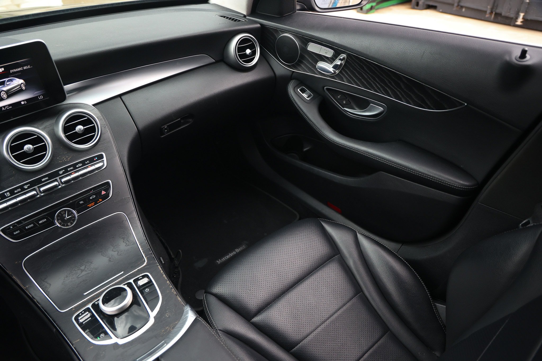 Used 2017 Mercedes-Benz C 300 Sedan w/ Premium 1 Package image 26