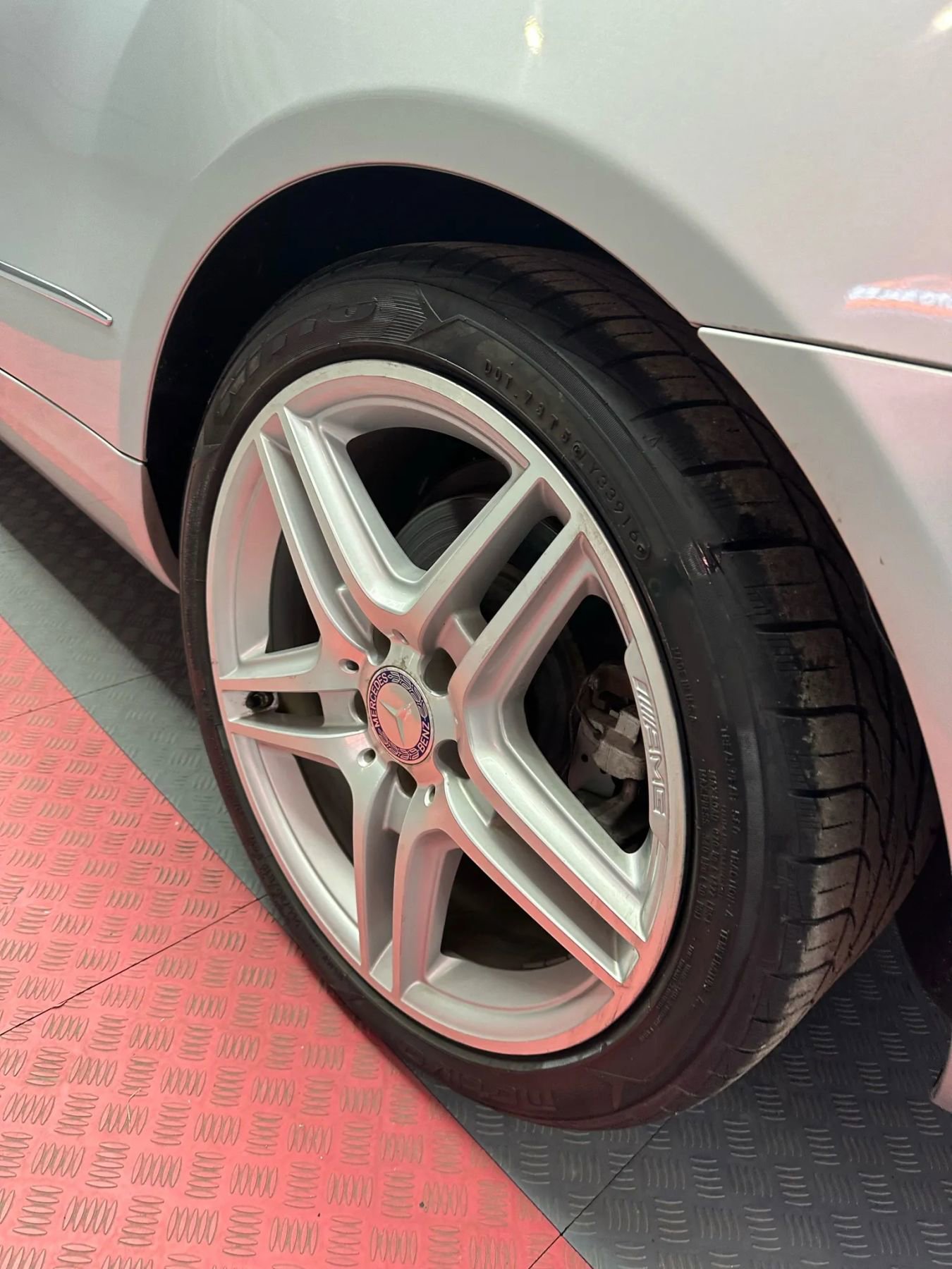 Used 2011 Mercedes-Benz E 350 Cabriolet image 42