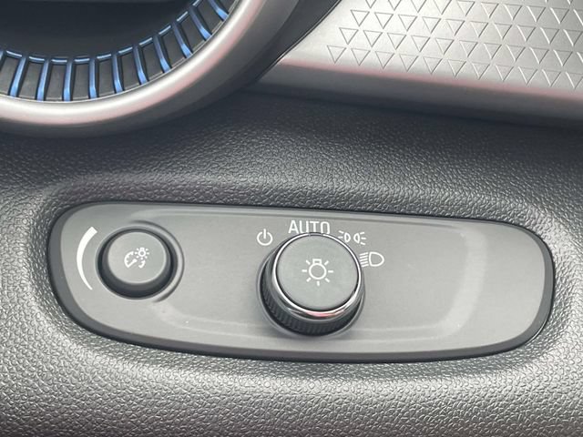 New 2026 Chevrolet Trax LS w/ LS Convenience Package FWD image 20