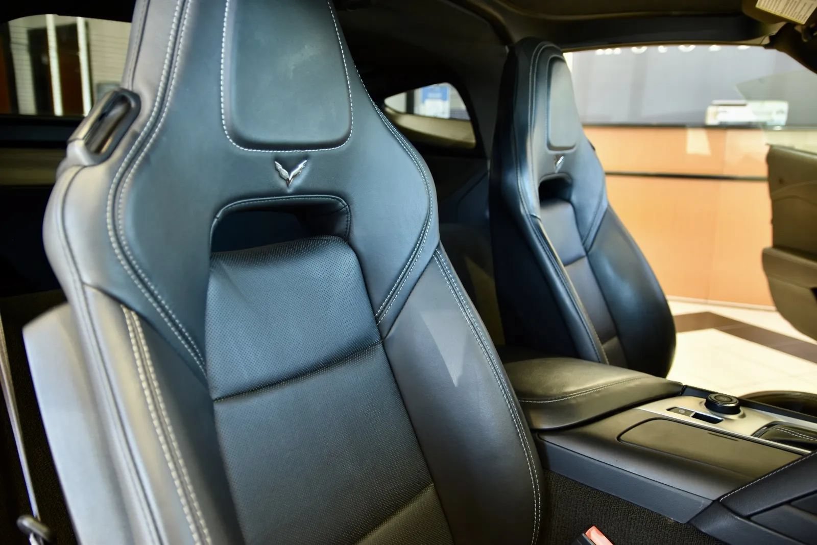 Used 2014 Chevrolet Corvette Stingray Coupe w/ 2LT Preferred Equipment Group RWD image 27