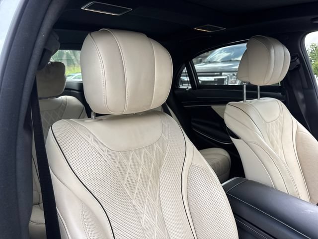 Used 2019 Mercedes-Benz S 560 4MATIC Sedan image 26