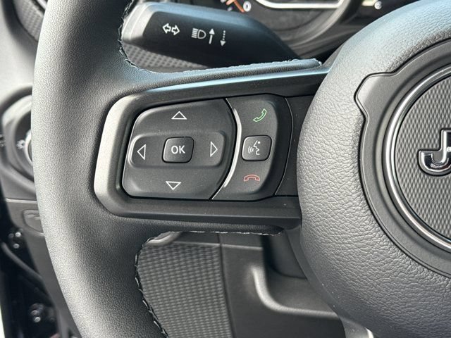 New 2026 Jeep Wrangler Unlimited Rubicon AWD/4WD image 23