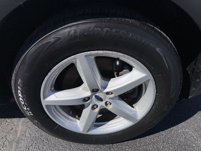 Used 2017 Ford Explorer XLT w/ Equipment Group 201A image 28