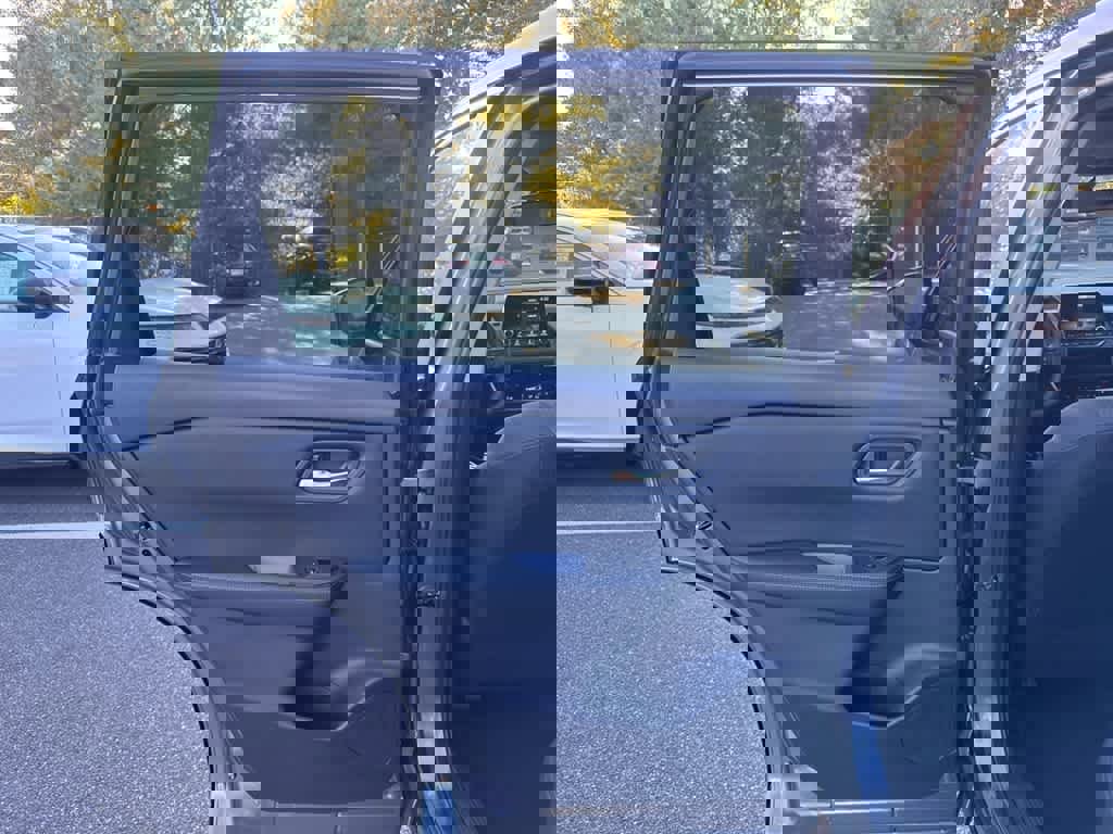 New 2026 Nissan Rogue SV image 21