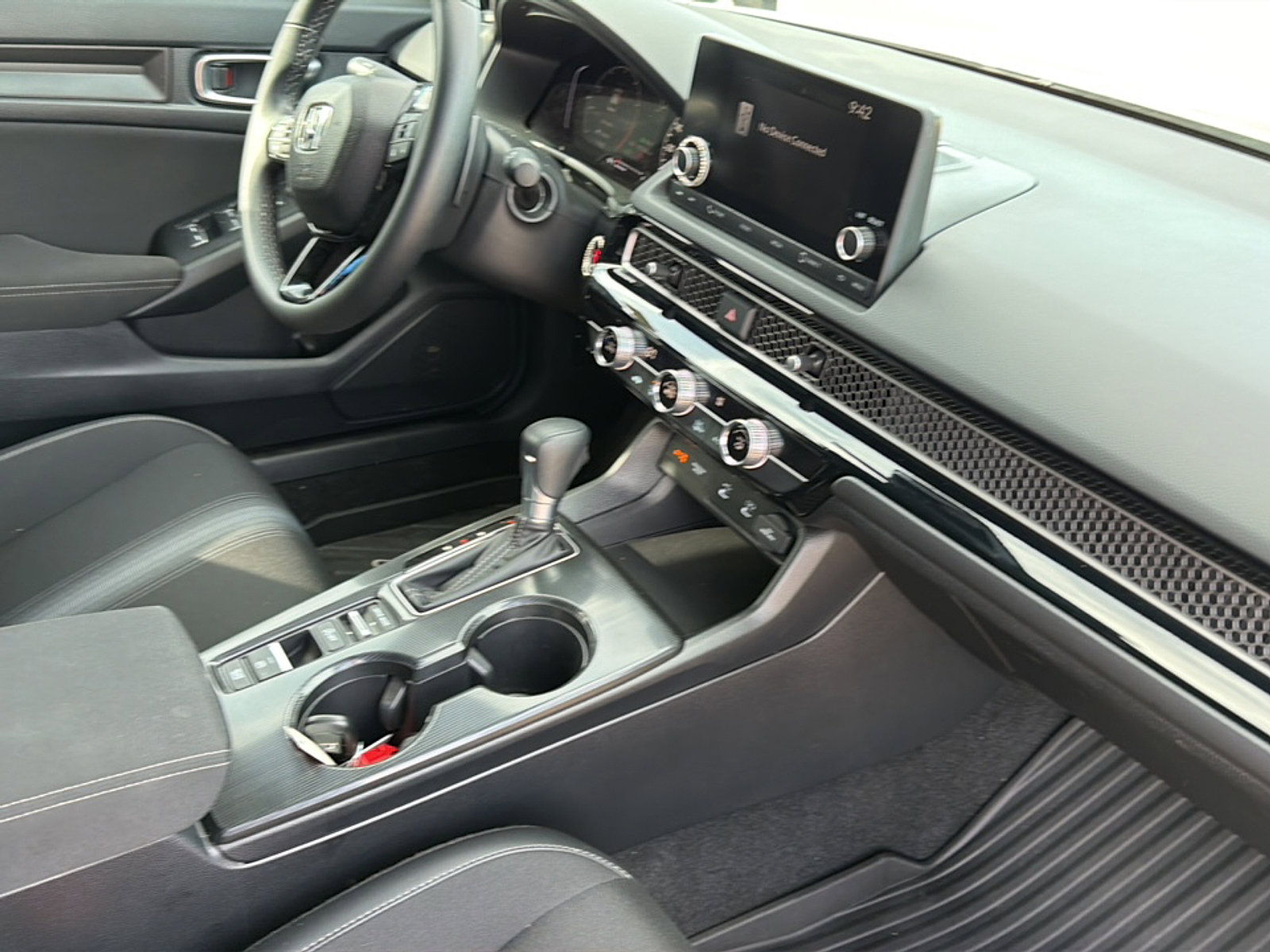 Used 2025 Honda Civic Sport image 11