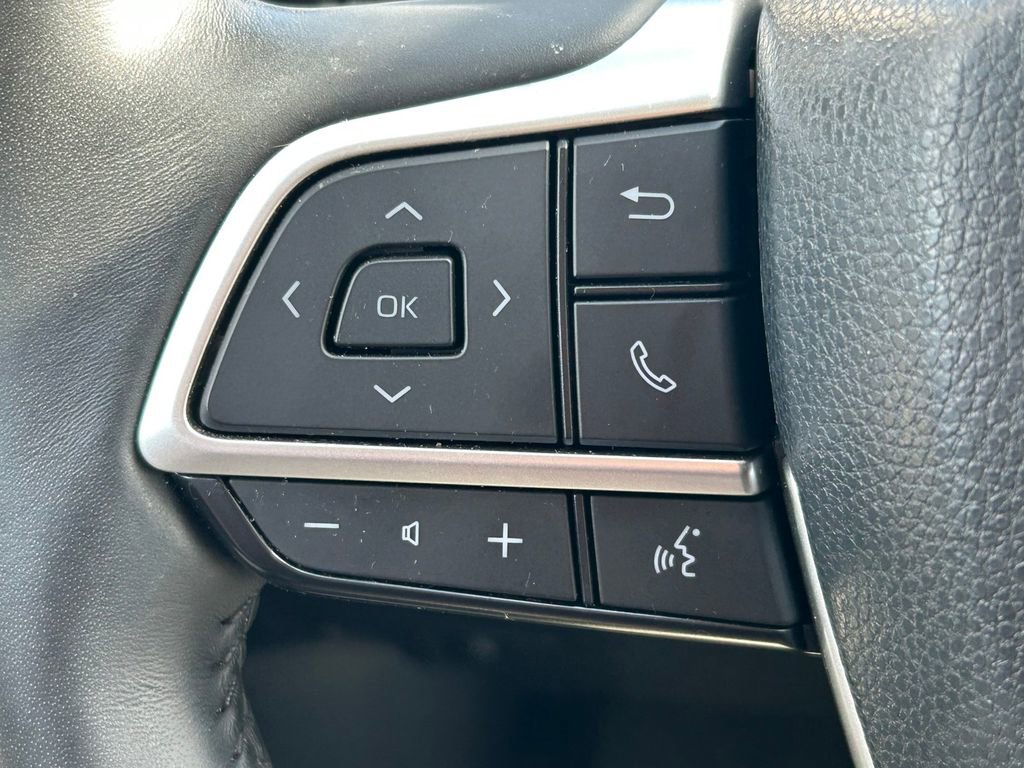 Used 2024 Toyota Grand Highlander XLE image 41
