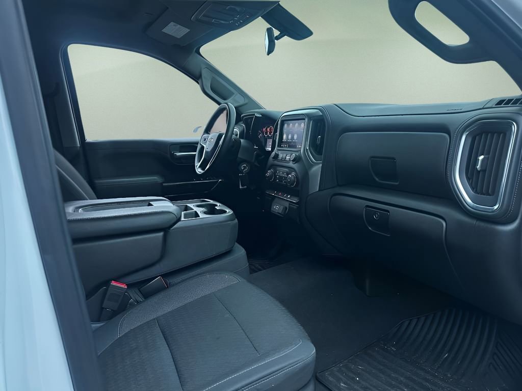 Used 2019 Chevrolet Silverado 1500 LT w/ Remote Start Package image 9
