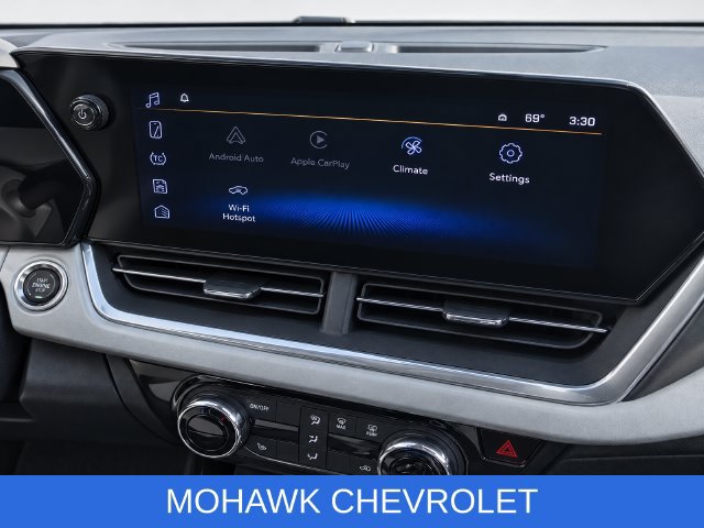 Used 2024 Chevrolet Trax LT w/ Driver Confidence Package FWD image 18