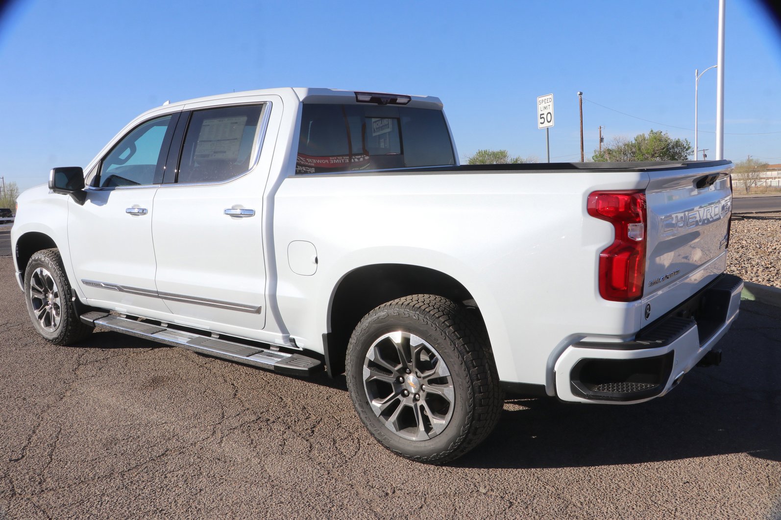 New 2026 Chevrolet Silverado 1500 High Country w/ Technology Package image 5